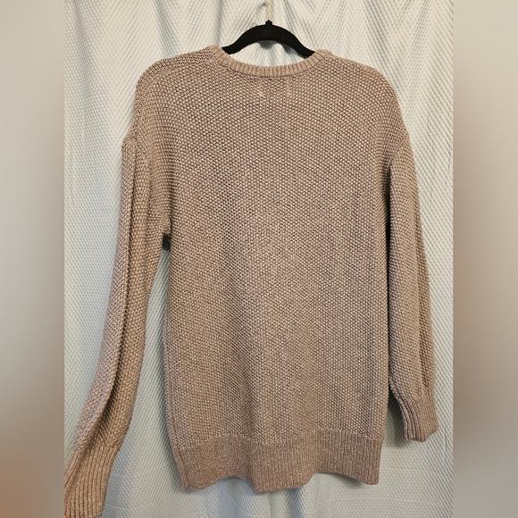 Old Navy Sweater Women's Tunic Length - Picture 2 of 9